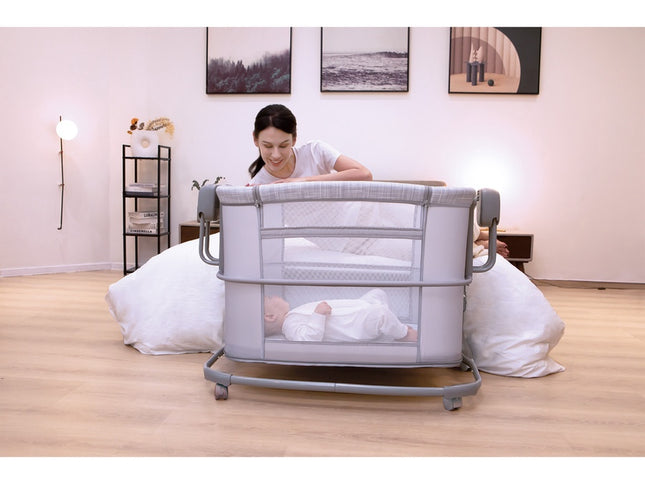 Mastela 4‑in‑1 Deluxe Multi‑Functional Bassinet