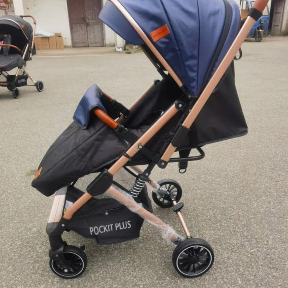 Lucid Pockit Plus stroller