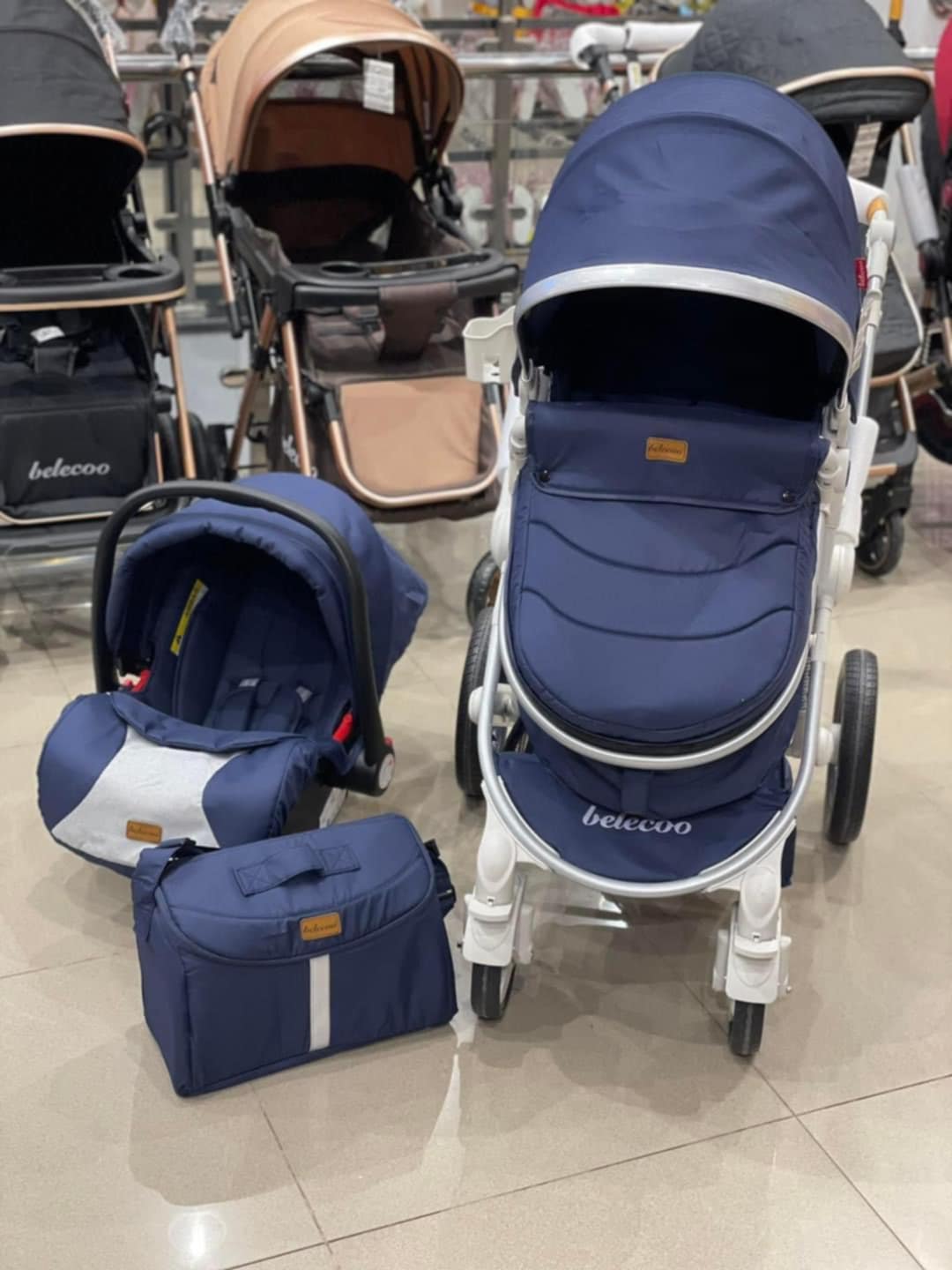 Belecoo Stroller + CarSeat عربة الأطفال Belecoo 530W مع مقعد السيارة