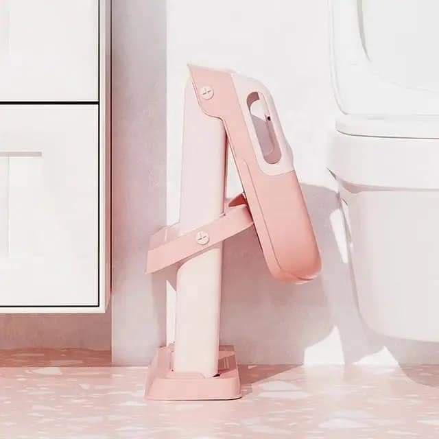 بوتي سيليكون بسلم - Potty Seat